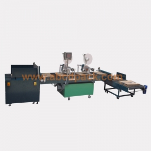 Cartons labeling machine